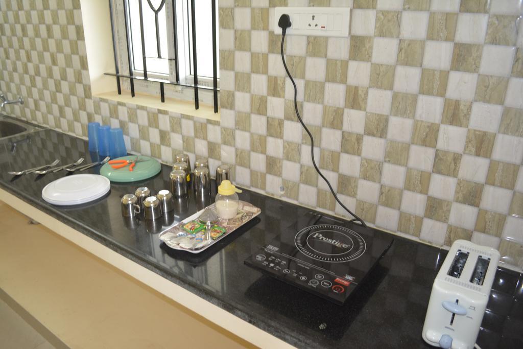 Jp Nivaas Guest House 마일라두투라이 외부 사진